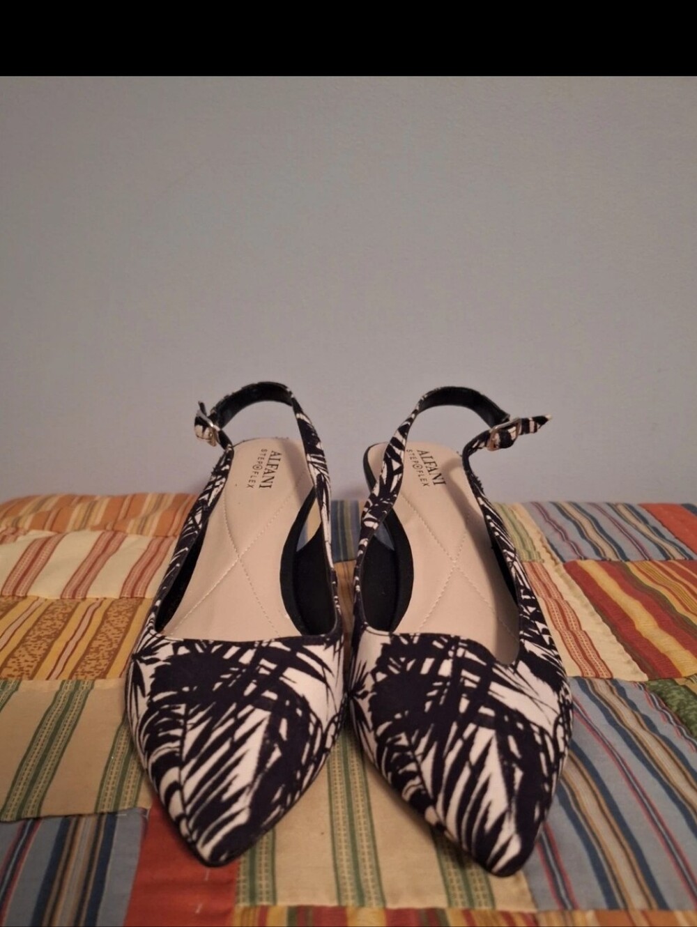 Final Price* Alfani Black & White Palm-Print Slingback Pointed Flats Size 10M